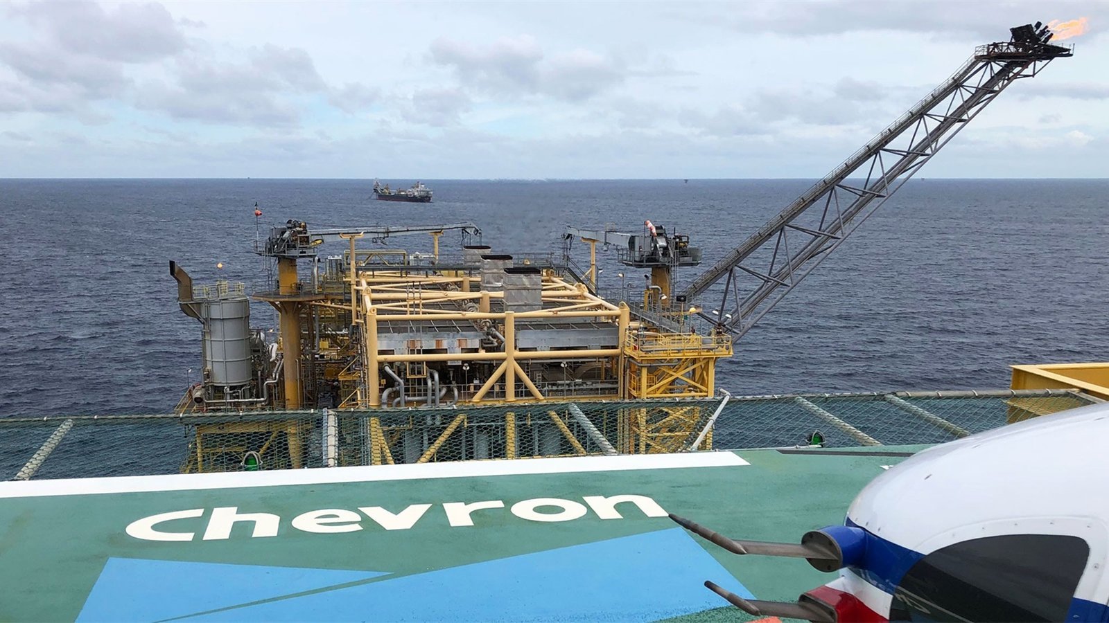 Η-chevron-και-η-helleniq-energy-κατέθεσαν-προσφορά-για-έρευνες-υδρογονανθράκων