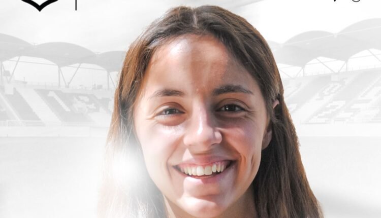 Ποδόσφαιρο-Γυναικών:-Στον-ΟΦΗ-η-Μυρτώ-Αξιαρλή