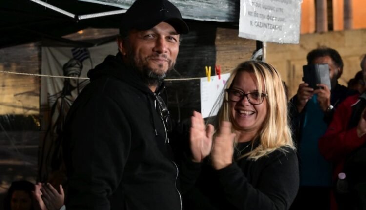 Ο-Π.-Ρούτσι-ανακοίνωσε-την-λήξη-της-απεργίας-πείνας