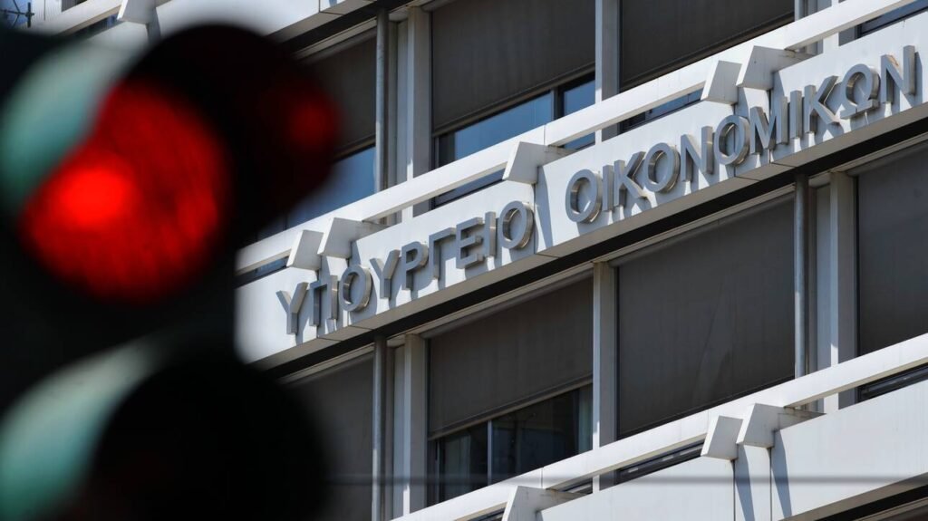 ΥΠΕΘΟ:-Νέο-ιστορικό-χαμηλό-στα-μη-εξυπηρετούμενα-δάνεια