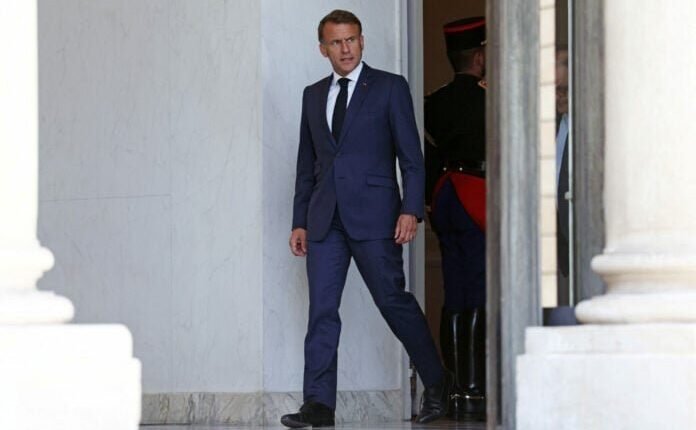 Γιατί-οι-Γάλλοι-βλέπουν-πλέον-ως-«εχθρό»-τον-Μακρόν