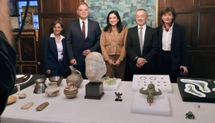 29-αρχαιότητες-τεράστιας-αξίας-επιστρέφουν-από-τη-Νέα-Υόρκη-στην-Ελλάδα