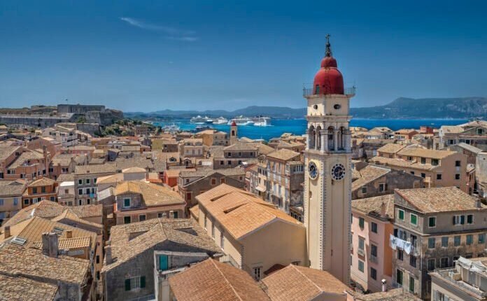 Τα-ελληνικά-νησιά-που-κερδίζουν-τις-διεθνείς-ταξιδιωτικές-λίστες