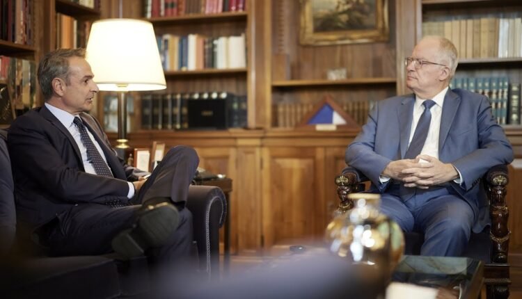 Μητσοτάκης-σε-Τασούλα:-Η-Ελλάδα-έχει-να-διαδραματίσει-σημαντικό-ρόλο-στη-Μέση-Ανατολή