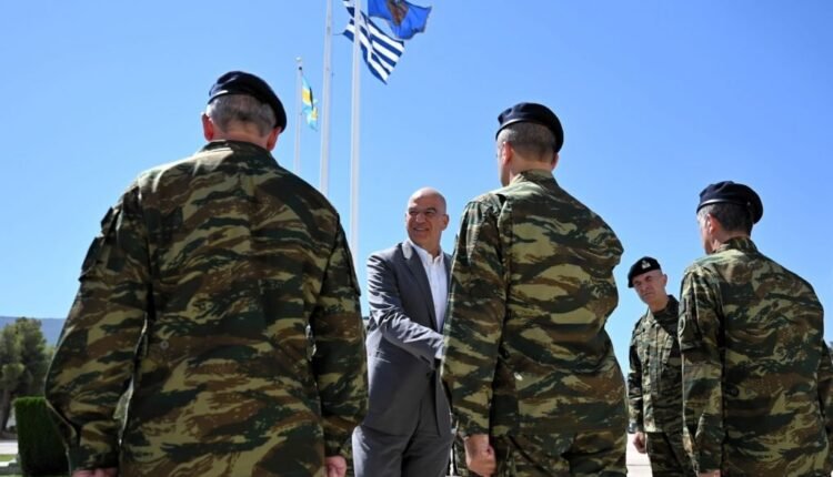 ΥΠΕΘΑ:-Σημαντική-αύξηση-αποδοχών-σε-όλες-τις-κατηγορίες-οπλιτών