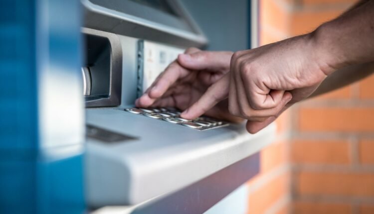 Μόνιμο-επίδομα:-Οικονομική-ενίσχυση-250-ευρώ-κάθε-Νοέμβριο