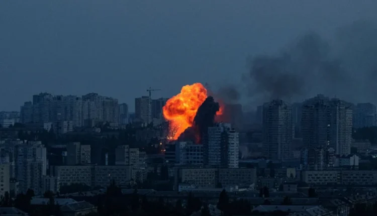 Τρεις-τραυματίες-στη-Χερσώνα-από-ρωσικές-επιθέσεις-με-drones