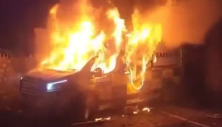 Επεισόδια-στο-Δουβλίνο-κοντά-σε-ξενοδοχείο-προσφύγων