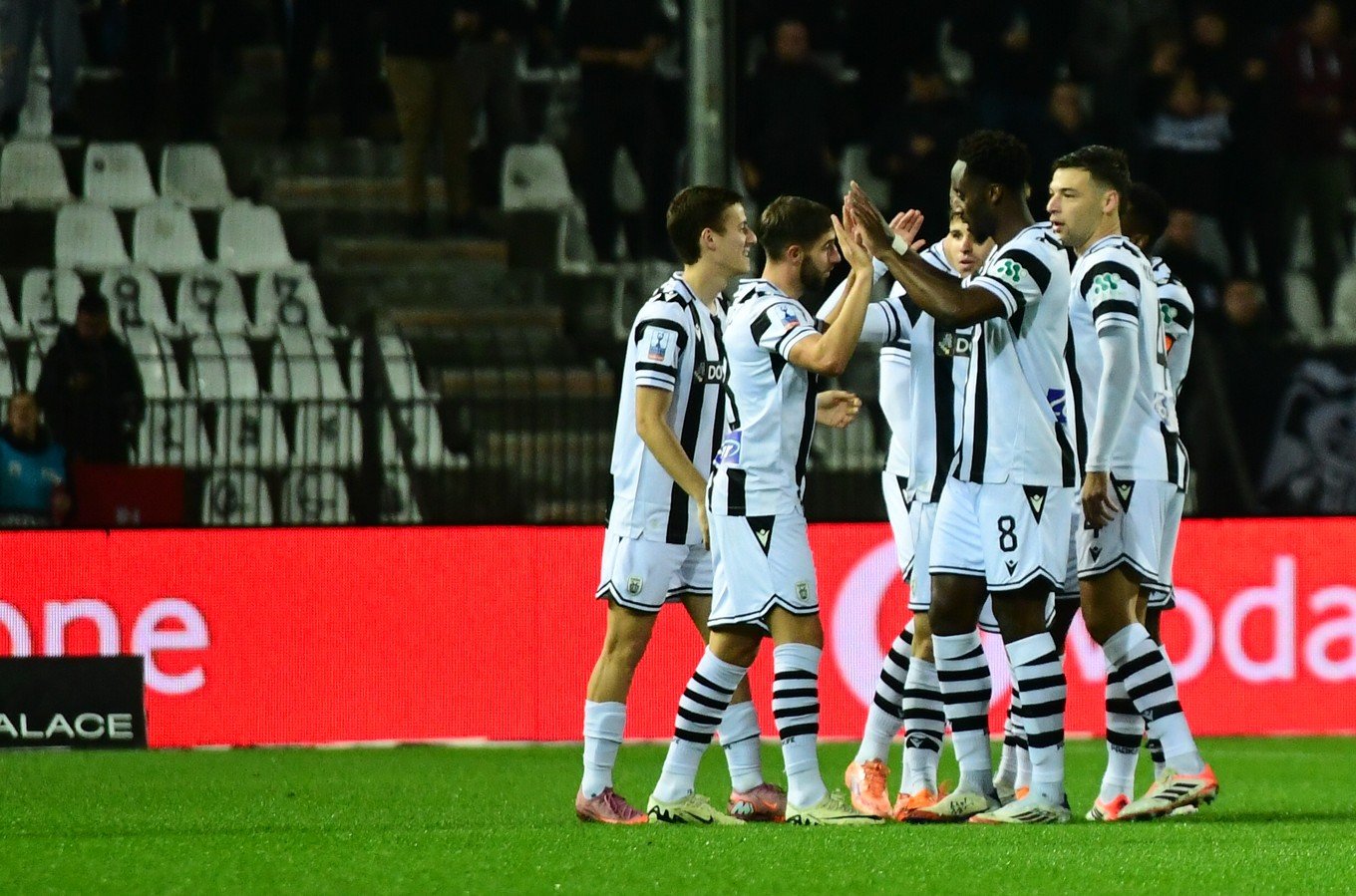 bet-–-Ελλάδα-1-2/11