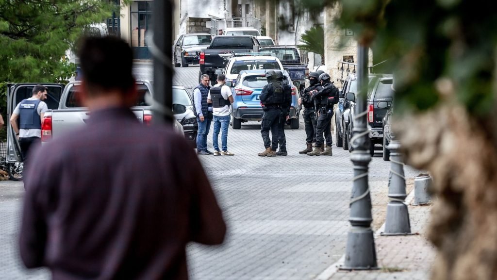 Βορίζια:-Εκτάκτως-στην-Κρήτη-ο-αρχηγός-της-ΕΛΑΣ-και-ο-διευθυντής-του-«ελληνικού-fbi»