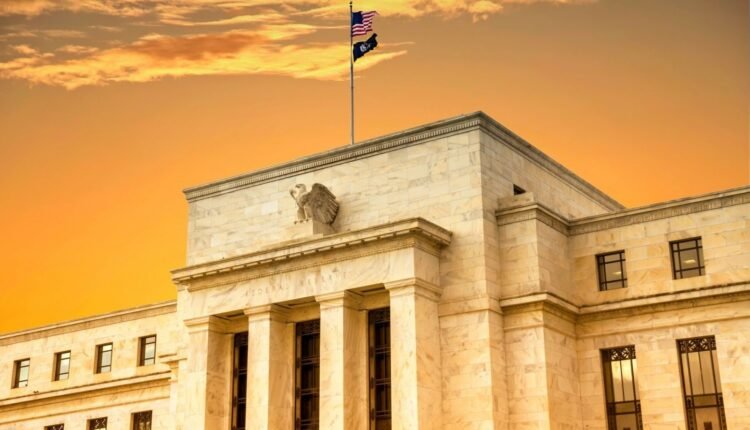 Η-fed-και-η-μετάβαση-σε-οικονομία-σχήματος Κ