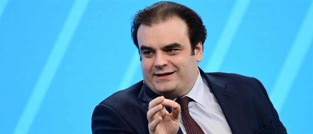 Κ.-Πιερρακάκης-από-Λονδίνο:-Στόχος-να-ξεχρεώσουμε-το-πρώτο-μνημόνιο-10-χρόνια-νωρίτερα