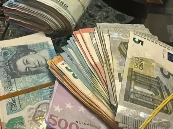 Εξάρθρωση-τηλεφωνικού-κυκλώματος–μαμούθ-από-την-ΕΛΑΣ:-Λεία-7,5-εκατ.-ευρώ