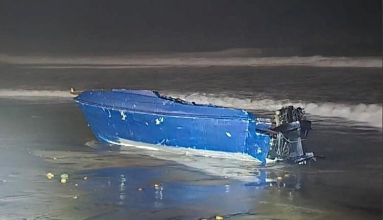 Καλιφόρνια:-4-νεκροί-από-ανατροπή-σκάφους-με-παράτυπους-μετανάστες