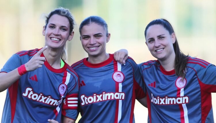 Ποδόσφαιρο-Γυναικών:-«Τρία-στα-τρία»-με-νέα-δεκάρα-για-τον-Ολυμπιακό