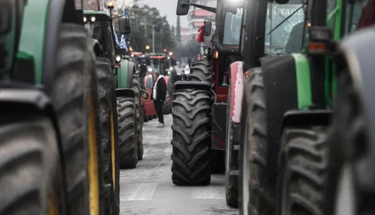Πανθεσσαλικό-μπλόκο-προετοιμάζουν-οι-αγρότες