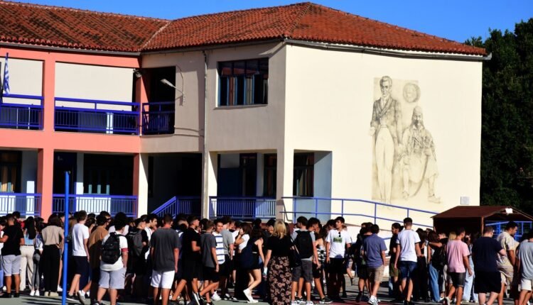 Κενά-στα-σχολεία:-«Κλείδωσε»-η-Γ2-φάση-προσλήψεων-αναπληρωτών