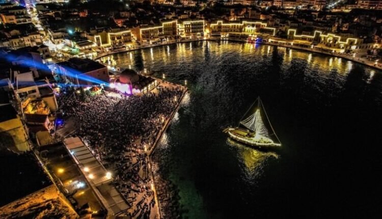 Δήμος-Χανίων-:-«ΧΑΝΙΑmas»-με-πλούσιο-εορταστικό-πρόγραμμα-και-δράσεις-για-Χριστούγεννα-και-Πρωτοχρονιά