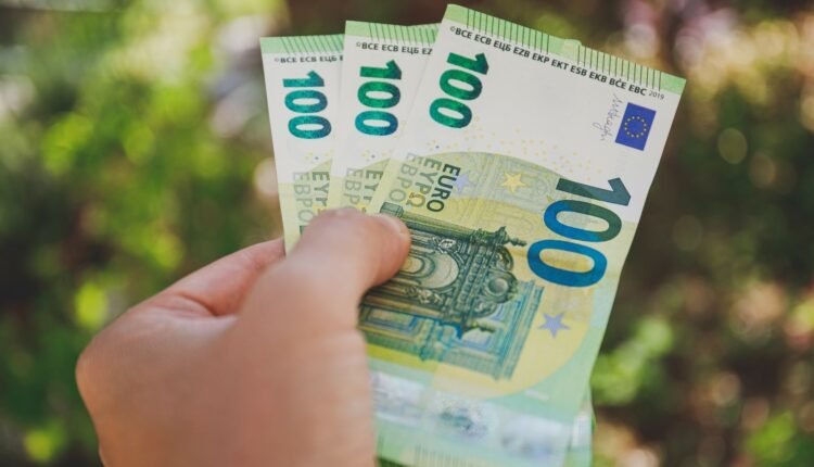 Μαραθώνιος-πληρωμών:-Πάνω-από-e9-δισ.-σε-4-εκατομμύρια-νοικοκυριά-ως-τα-Χριστούγεννα