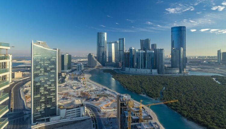 ΗΠΑ-–-Ρωσία-σε-διαπραγματεύσεις-στο-Άμπου-Ντάμπι-με-φόντο-αιματηρές-επιθέσεις-στο-μέτωπο