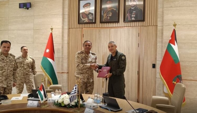 Ελλάδα-και-Ιορδανία-υπέγραψαν-Πρόγραμμα-Στρατιωτικής-Συνεργασίας-για-το-2026