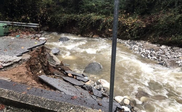 Συνεδρίασε-η-Επιτροπή-Εκτίμησης-Κινδύνου-για-την-κακοκαιρία:-Σε-κατάσταση-συναγερμού-β.-Αιγαίο-και-Δωδεκάνησα
