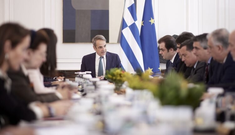 Κ.-Μητσοτάκης:-oι-πολίτες-θα-δουν-αυξημένες-αποδοχές-από-τον-Ιανουάριο