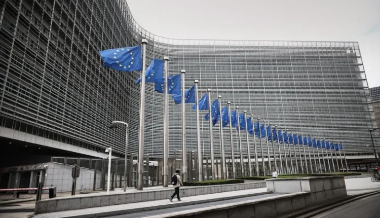 Η-Κομισιόν-απαντά-στις-ανησυχίες-του-Βέλγου-πρωθυπουργού-για-τη-χρήση-των-παγωμένων-ρωσικών-περιουσιακών-στοιχείων