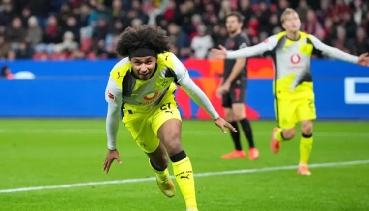 bundesliga:-Πήρε-το-ντέρμπι-η-Ντόρτμουντ,-στο-τέλος-νίκησε-η-Μπάγερν-Μονάχου