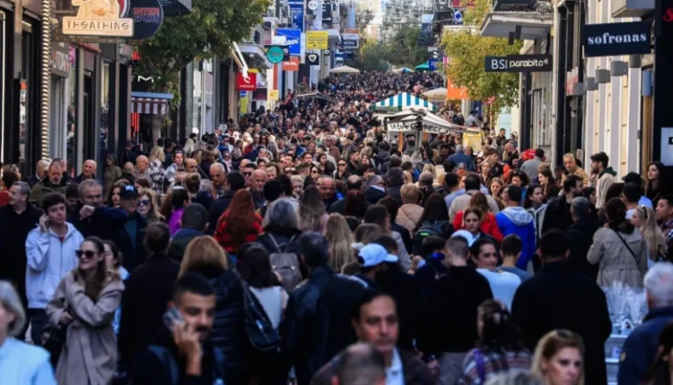 Κυριακή-με-ανοιχτά-μαγαζιά:-«Βουλιάζει»-η-Ερμού