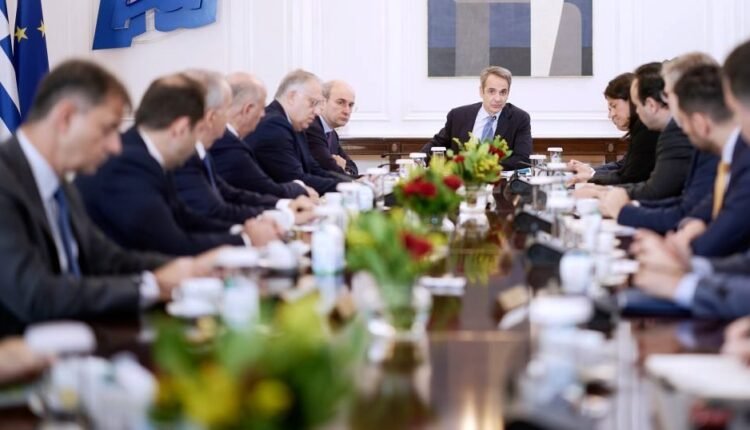 Κ.-Μητσοτάκης:-Είμαστε-πάντα-ανοιχτοί-για-συντεταγμένο-διάλογο-με-τους-αγρότες