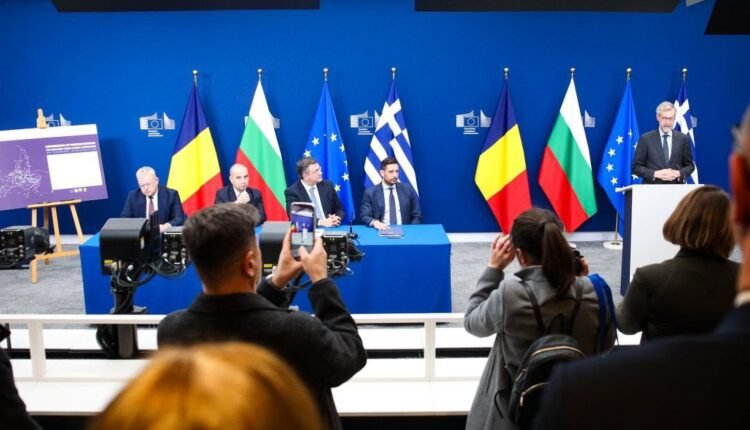 Συμφωνία-Ελλάδας-Βουλγαρίας-Ρουμανίας-για-τον-Κάθετο-Διάδρομο-Αιγαίου-Μαύρης-Θάλασσας