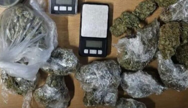 Δεκαεπτάχρονος-μαθητής-συνελήφθη-με-δύο-κιλά-κάνναβη