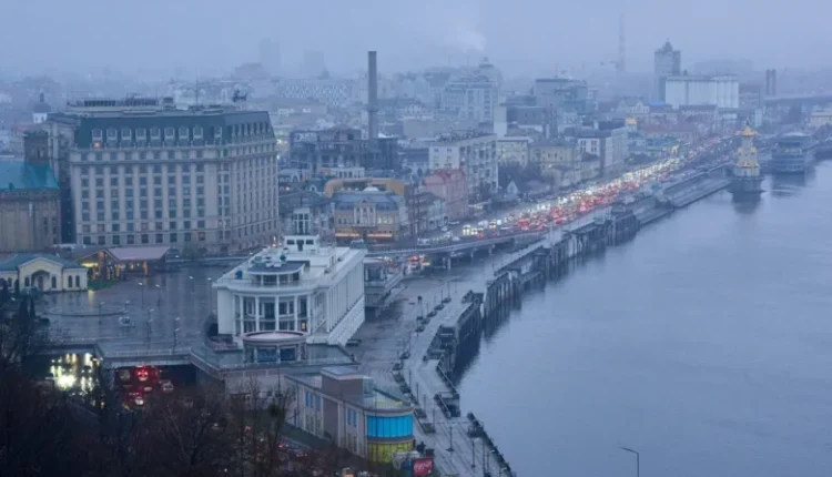 Ρωσικά-drones-και-πύραυλοι-έπληξαν-σιδηροδρομικό-κόμβο-κοντά-στο-Κίεβο