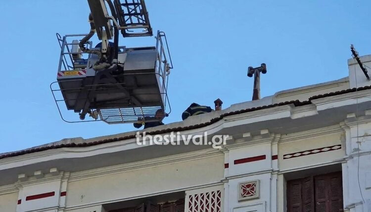 Ηλικιωμένος-έπεσε-από-κεραμοσκεπή-στη-Θεσσαλονίκη