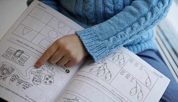 Οι-σχολικές-αργίες-με-κλειστά-σχολεία-που-οδηγούν-στα-Χριστούγεννα-2025