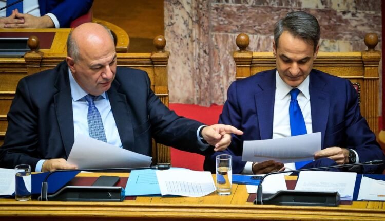 Τρόμος-στο-Μαξίμου-από-τις-αγροτικές-κινητοποιήσεις