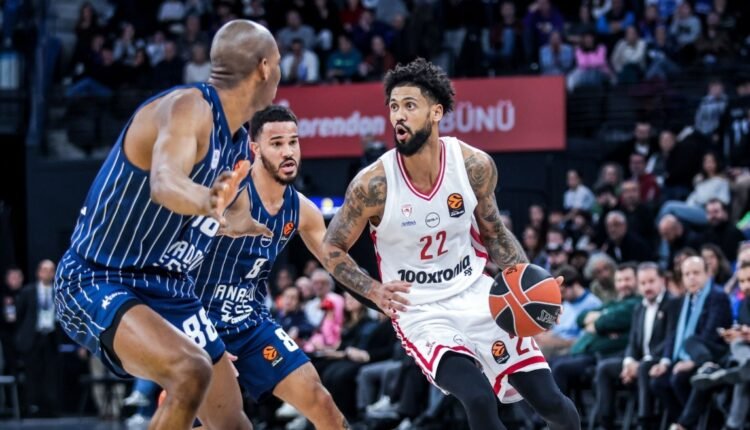 Ολυμπιακός:-Διπλό-στην-Κωνσταντινούπολη-επί-της-Εφές