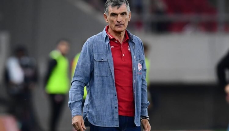 Χοσέ-Λουίς-Μεντιλίμπαρ:-“Έπρεπε-να-κάνουμε-περισσότερα-πράγματα-στον-αγωνιστικό-χώρο-για-να-μείνω-ικανοποιημένος”