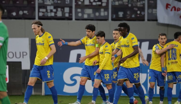 super-league:-Μεγάλο-διπλό-του-Παναιτωλικού-επί-της-ΑΕΛ