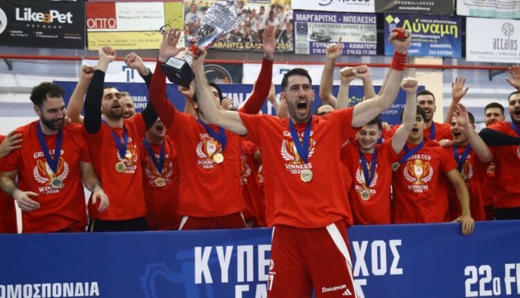 Χάντμπολ:-Κύπελλούχος-Ελλάδας-ο-Ολυμπιακός
