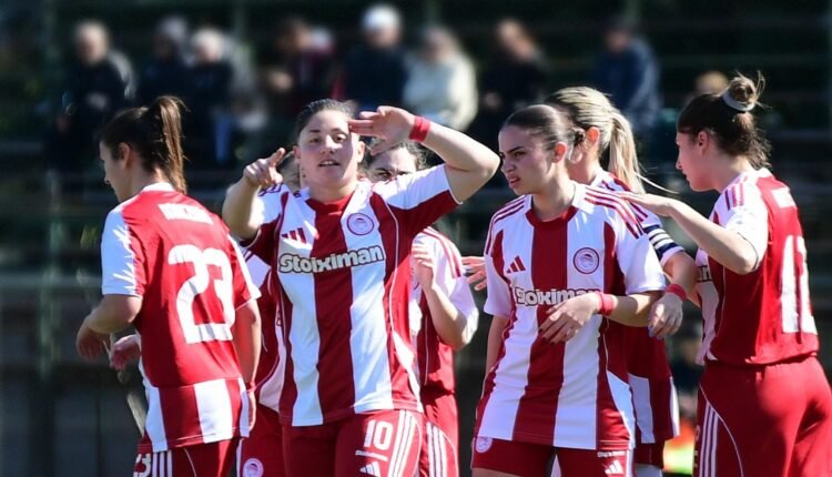 Ποδόσφαιρο-Γυναικών:-Ο-Ολυμπιακός-νίκησε-τον-Εθνικό-και-“σφράγισε”-το-πρωτάθλημα-και-την-άνοδο