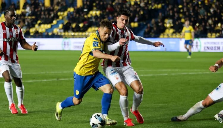 super-league:-«Λευκή»-ισοπαλία-Παναιτωλικού-και-Πανσερραϊκού