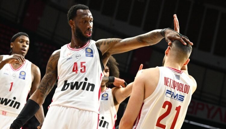 Ολυμπιακός:-Με-μεγάλο-πρωταγωνιστή-τον-Νετζήπογλου-νίκησε-άνετα-τη-Μύκονο